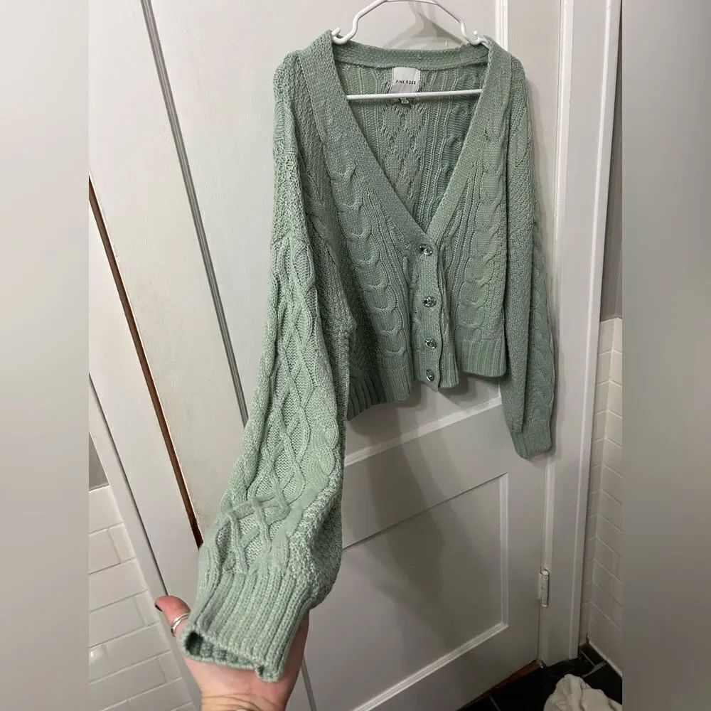 Cable mint Green Sweater - Picture 2 of 5
